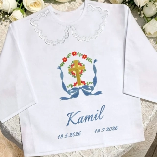 Krstová košieľka „Symbol viery“ – personalizovaná košieľka s krížom a kvetinovým vencom